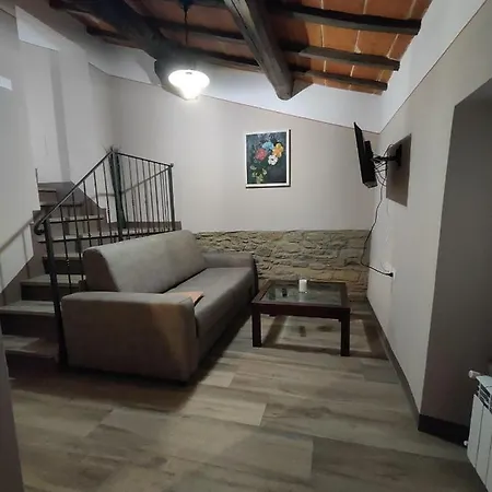 Casa Vacanze Colle Bidoni * Santa Cristina (Arezzo)