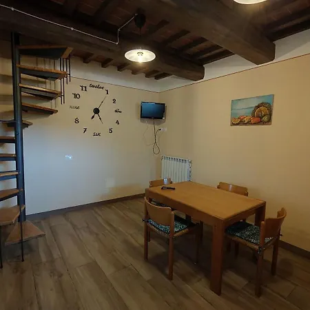 Holiday home Casa Vacanze Colle Bidoni Santa Cristina (Arezzo)
